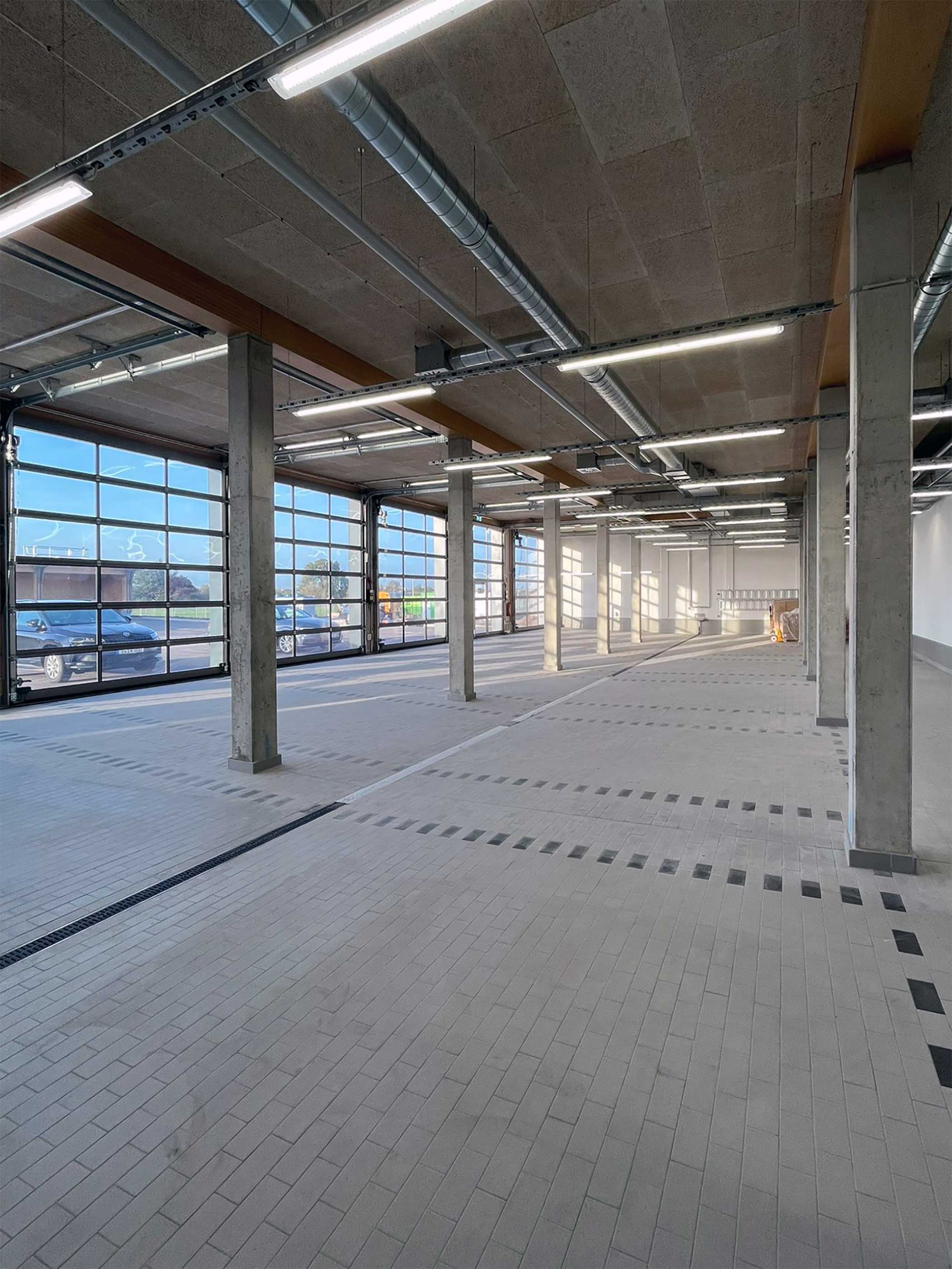 Fahrzeughalle_Technikzentrum_Transnet_Bruchsal